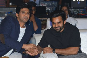 Agent Sai Srinivasa Athreya Pre Release Event